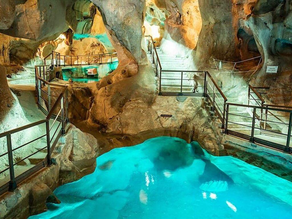 Jakie Są i Gdzie się Znajdują Jaskinie w Hiszpanii, CostaBlanca